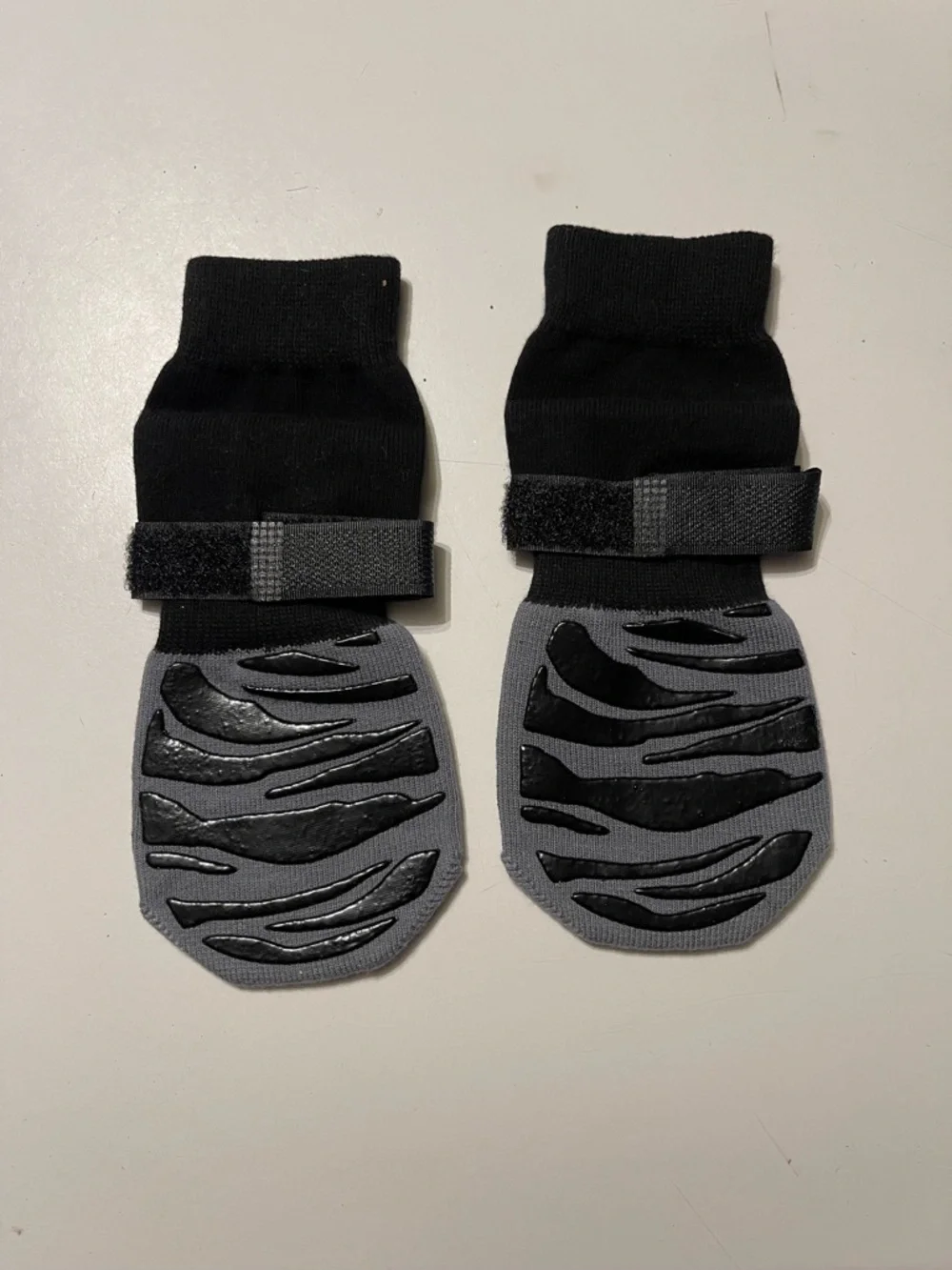 DOK Non-Slip Dog Socks Anti-Slip Grips Adjustable Straps Black Grey Paw Boots